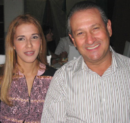 Valdimiro José Cotrim Moreira e VanessaGenivaldo Nogueira