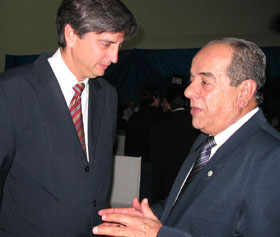 Dagoberto Nogueira Filho e José Ancelmo conversando no CTCGenivaldo Nogueira