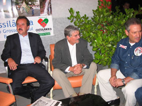 Governador, Donizete e Valdir Moreira, visitando a Festa do Peão e o stand da Secretaria de TurismoGenivaldo Nogueira