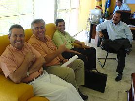 Representantes do Tatuibi conversam com o prefeito sobre instalação de nova indústria na cidadeGuilherme Girotto