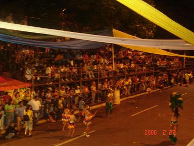 Milhares de pessoas prestigiaram o CassiFolia 2006Bruna Girotto