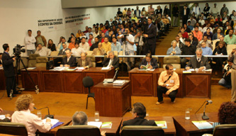 Audiência na Assembléia Legislativa que discutiu o alto custo da energia em MSChileno