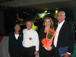 Da esquerda para a direita José Quaranta e a eposa Tânia, e o casal Junior e Jussara FerrareziGenivaldo Nogueira