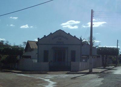 A igreja da Assembléia de Deus fica bem na divisa do Minas Gerais com o São VicenteBruna Girotto