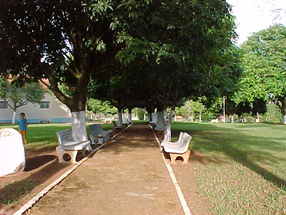 A Praça do Distrito de Indaiá do Sul, distante 42km de CassilândiaZildo Silva