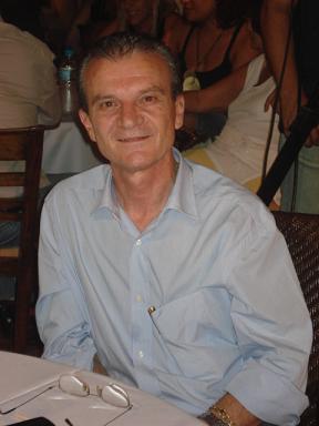 Valdir Luiz Dalpasquale, conhecido como Dom DicoBruna Girotto