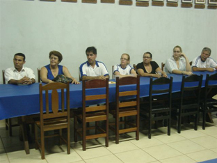 Rotarianos e rotarianas presentes à posse de novos sóciosHumberto Cano