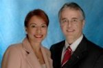 O governador de Rotary Carlos Alberto Freire e esposa
