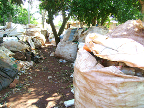 Material armazenado em um quintal de Costa Rica, segundo a PMAdivulgação/PMA