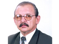 O desembargador Sideni Soncini Pimentel foi juiz de Direito em Cassilândia