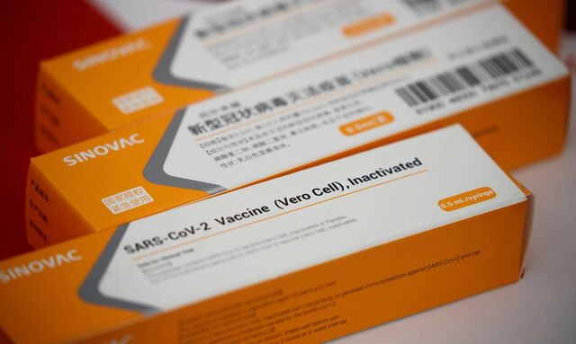 Câmara aprova projeto que cria cartão de vacinação online pelo SUS