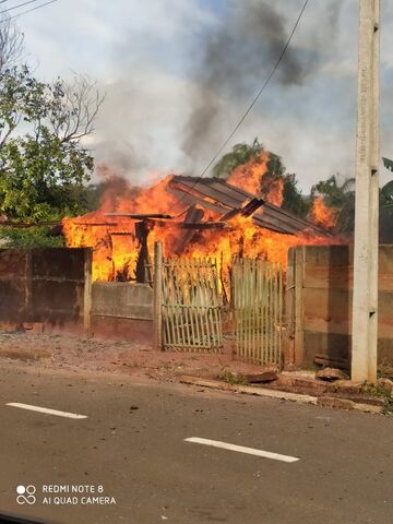 Em Cassilândia, Polícia Militar prende suspeita de atear fogo em residência