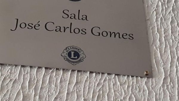 Lions Clube de Cassil&acirc;ndia "Vale do Apor&eacute;" eterniza Jos&eacute; Carlos Gomes e Jos&eacute; Manoel Sim&otilde;es