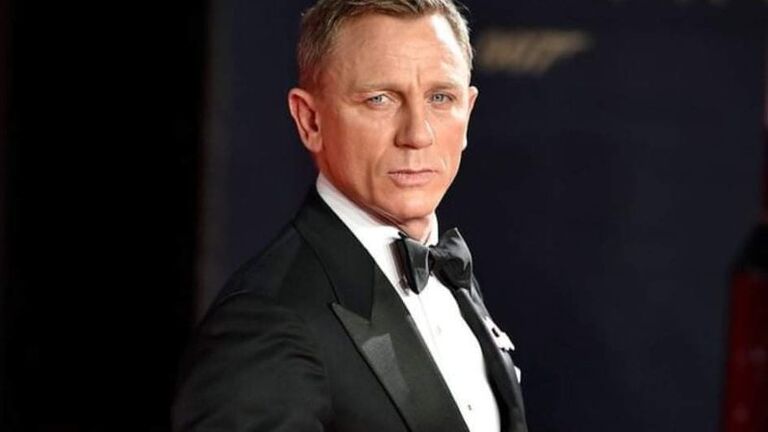 007: Daniel Craig é nomeado comandante da Marinha Real Britânica 