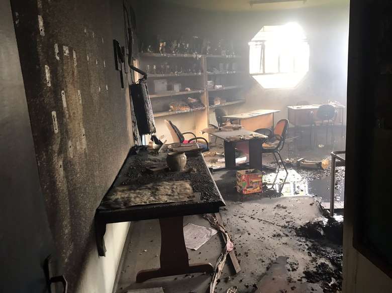 Escola estadual em Parana&iacute;ba &eacute; incendiada pela segunda vez em menos de 5 dias