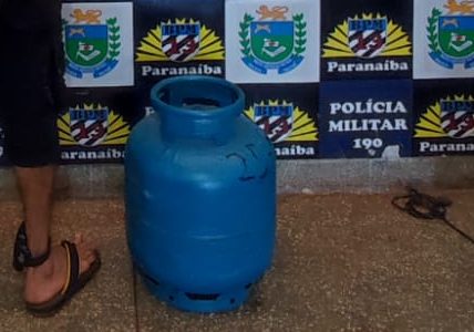 Policial militar de folga prende autor de furto em Parana&iacute;ba