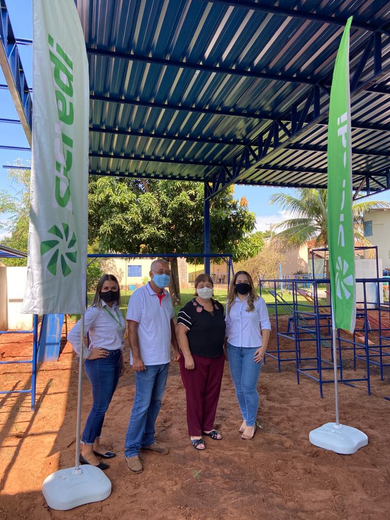 Sicredi Celeiro atende projeto Parque na Escola da APAE de Cassil&acirc;ndia, atrav&eacute;s do Fundo Social