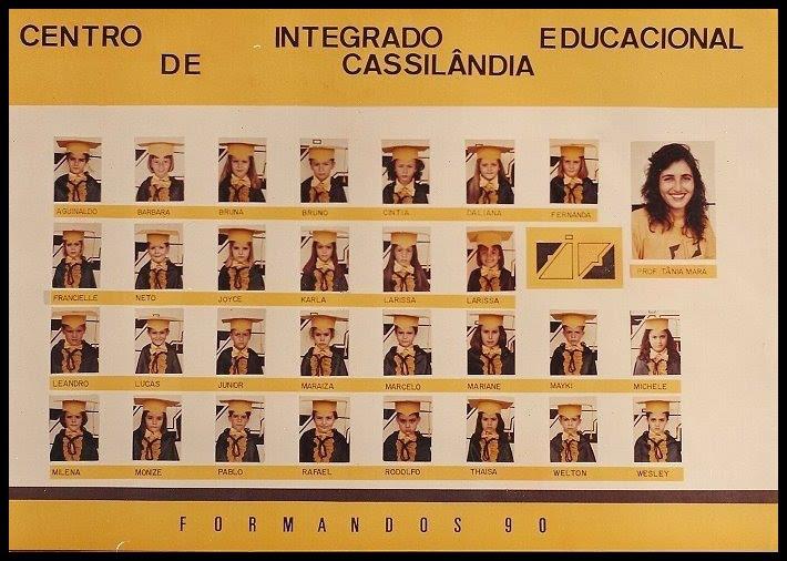 Fotohist&oacute;ria - Formandos do CIEC em 1990