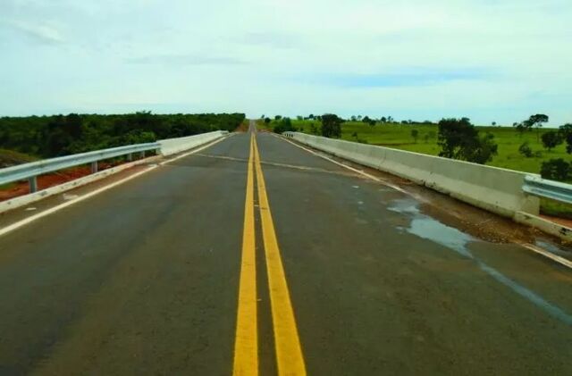 Produtores rurais bloqueiam rodovia em MS