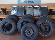 Carga de pneus contrabandeados é apreendida em rodovia de MS