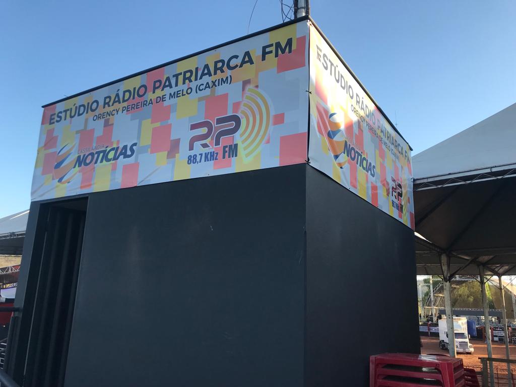 Vai ser inaugurado hoje o Est&uacute;dio Orency Pereira de Melo (Caxim) na Festa do Pe&atilde;o; veja outras noticias de hoje na Festa