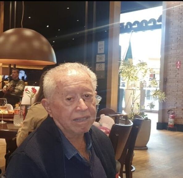 O Robertinho completa 83 anos de idade