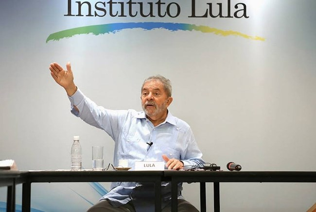 Agroneg&oacute;cio fala em di&aacute;logo com Lula e pede que n&atilde;o tolere invas&otilde;es