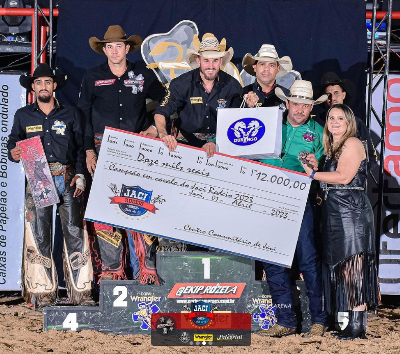 Fotogaleria: cassilandense &eacute; campe&atilde;o do Rodeio em Touros de Jaci, S&atilde;o Paulo