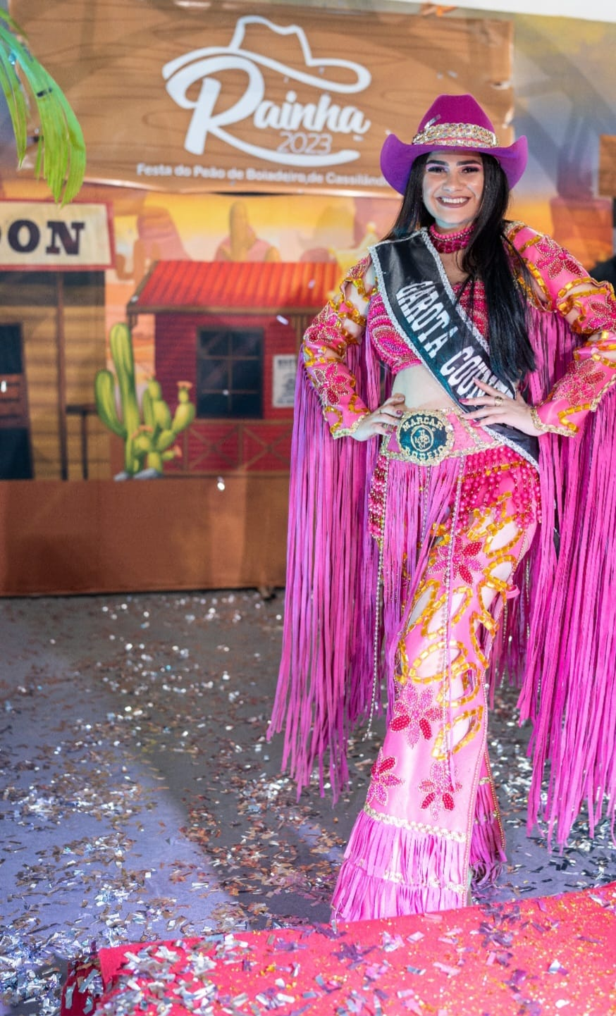 Fotogaleria: Rede Feminina e Sindicato Rural comandaram a elei&ccedil;&atilde;o da Rainha da 51&ordf; Festa do Pe&atilde;o 