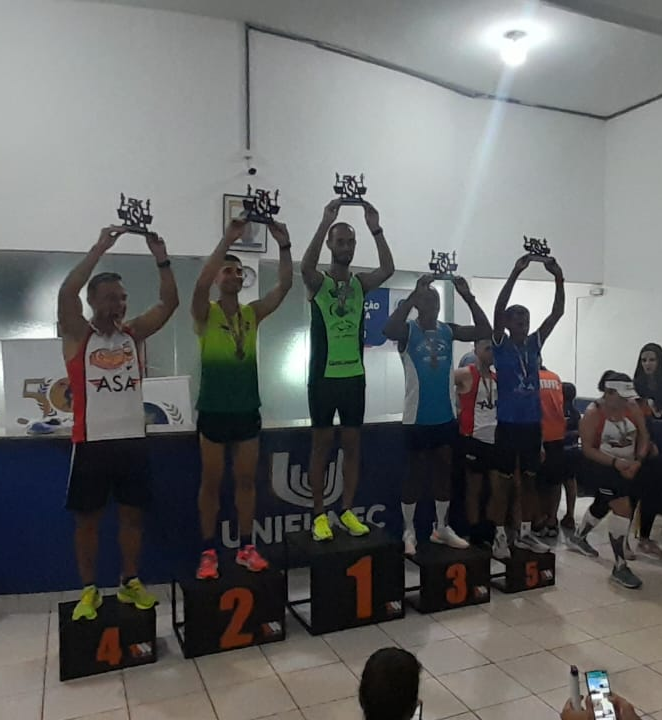 Fotogaleria: cassilandense &eacute; campe&atilde;o em Santa F&eacute; do Sul; outros tamb&eacute;m subiram no p&oacute;dio