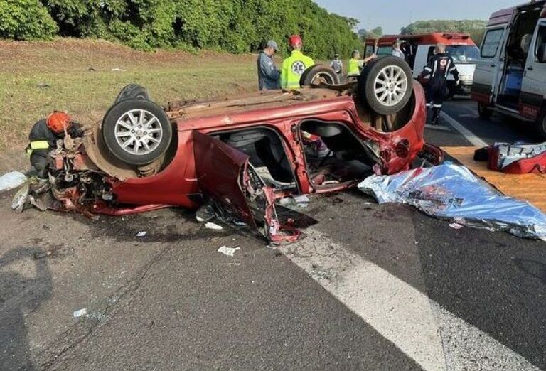 Duas pessoas morrem em SP após acidente envolvendo motorista de aplicativo de MS
