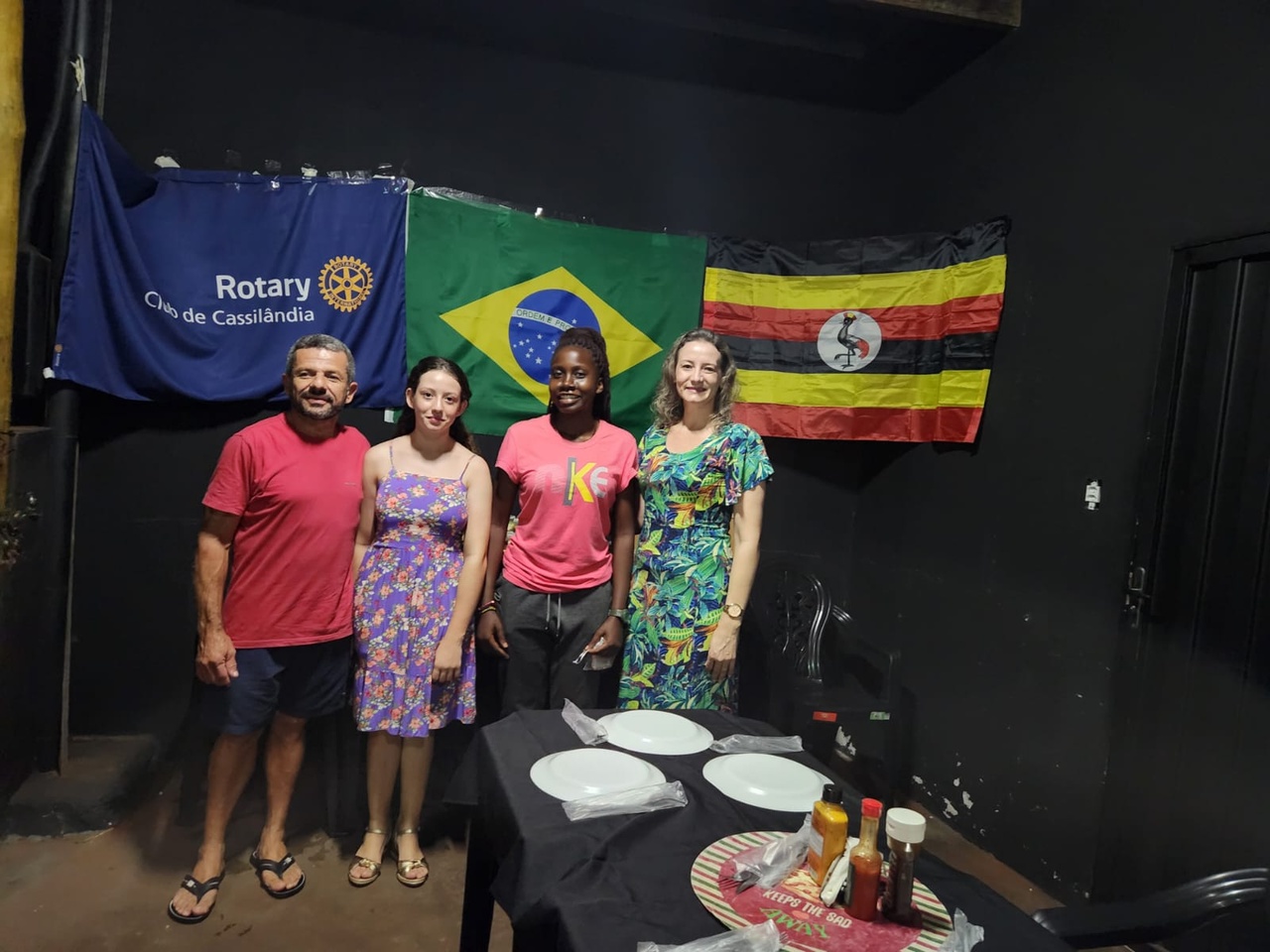 Fotogaleria - Cassilândia está recebendo jovem da Uganda, intercambiária do Rotary Clube