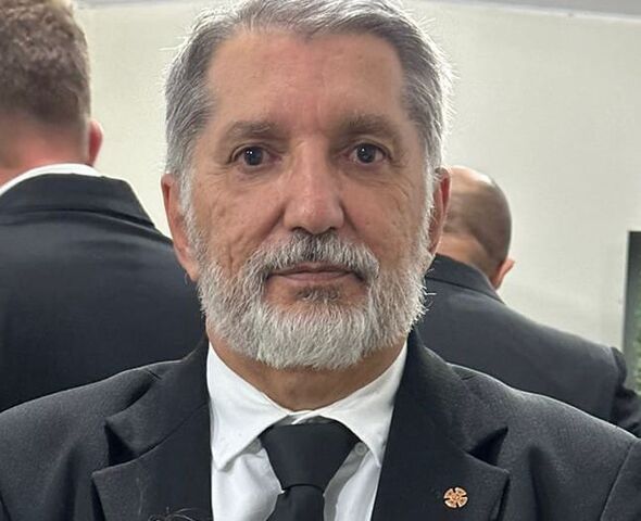 Ex-vereador Rodrigo  aciona o presidente da Câmara