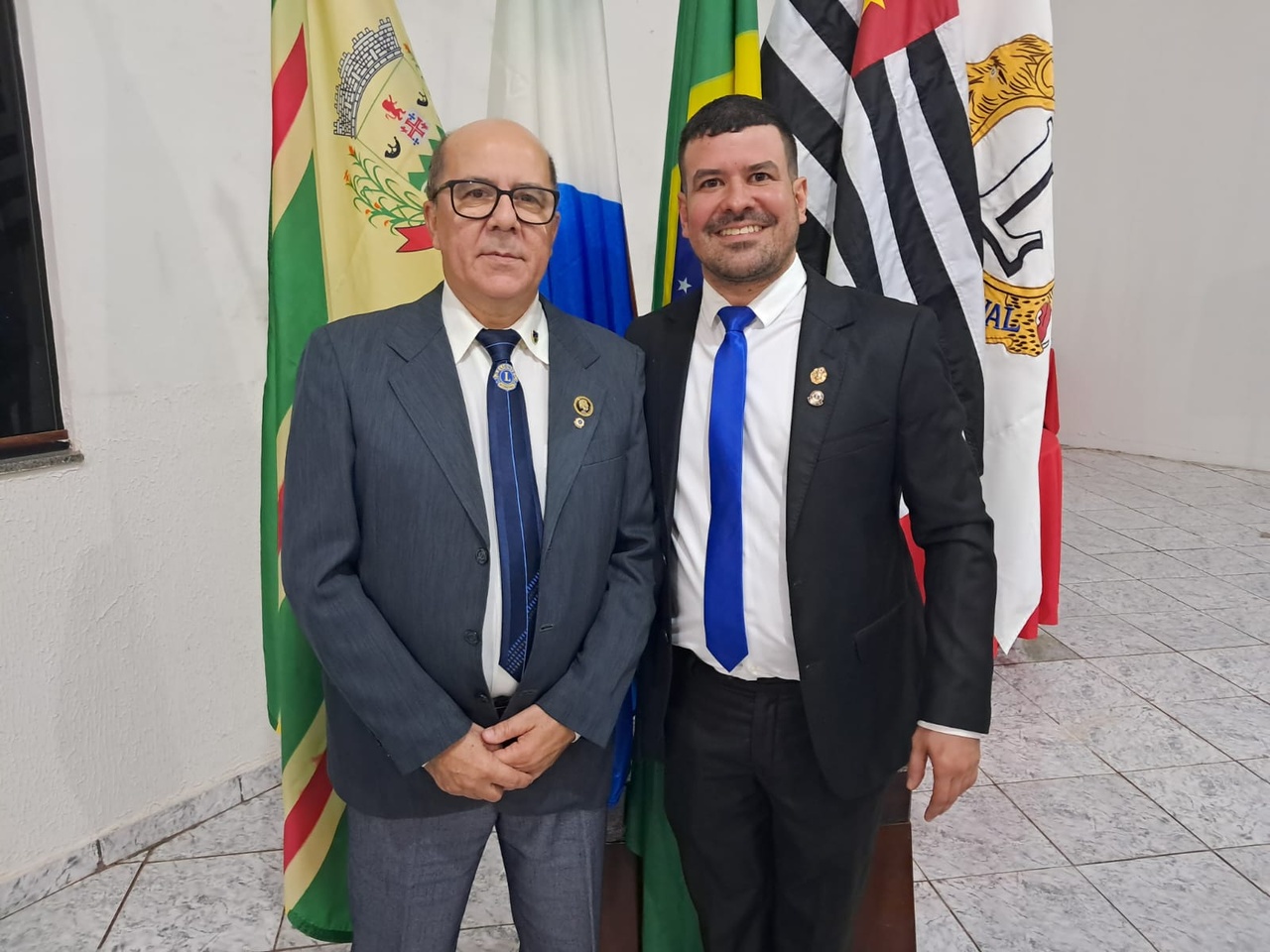 Fotogaleria - Tomou posse a nova diretoria do Lions Clube de Cassil&acirc;ndia