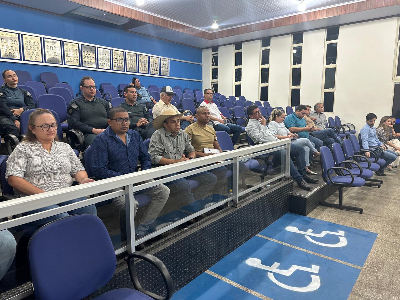Confira o grande sucesso do primeiro debate dos candidatos a prefeito de Cassilândia com fotos e vídeo