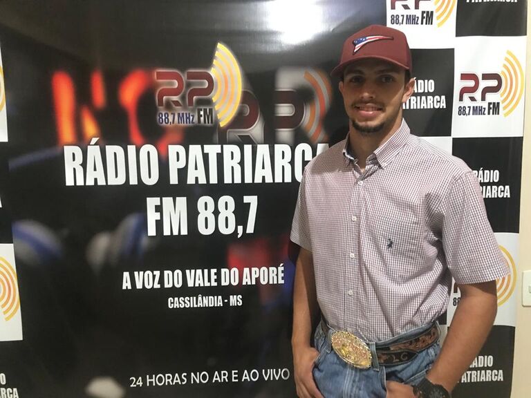 Léo Castro Ferreira  foi o terceiro nos EUA e agora é o sétimo colocado no Mundial: veja as montarias