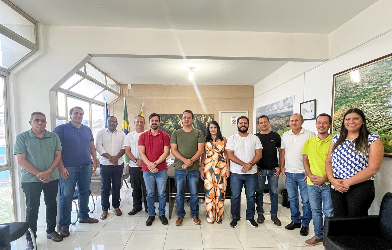 Vereador Leandro revela como foi a conversa entre o prefeito e os vereadores
