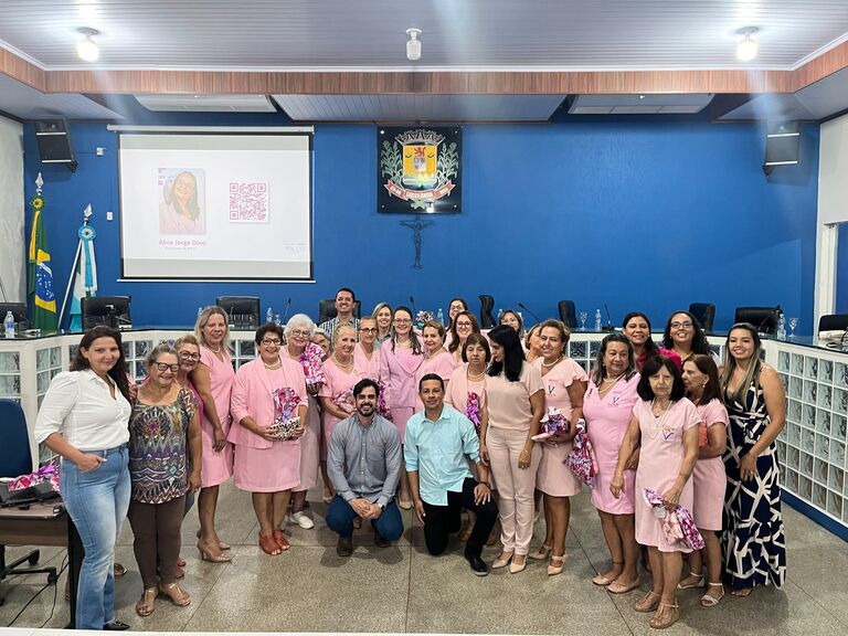 Rede Feminina de Combate ao Câncer visita a Câmara Municipal com a presidente nacional
