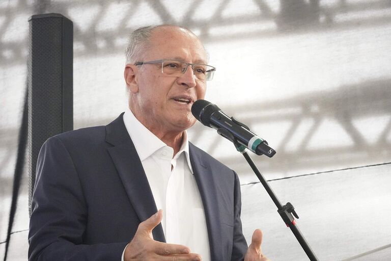 Vice-Presidente da República estará hoje em Inocência 