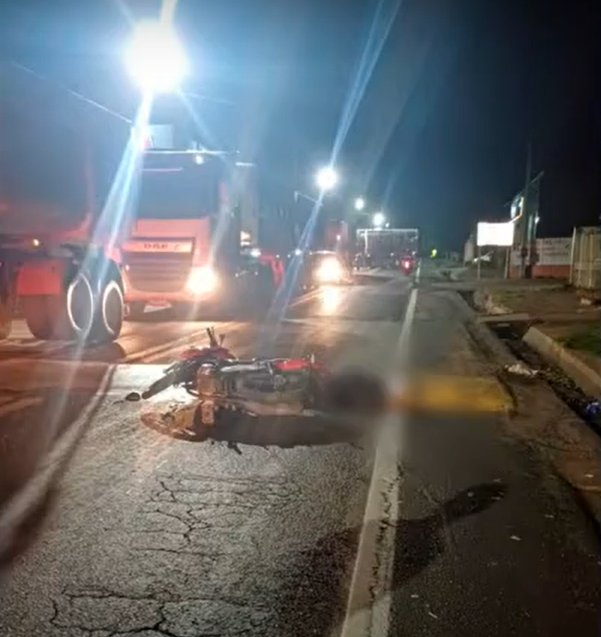 Acidente grave na avenida Presidente Dutra; jovem é encaminhado para Três Lagoas