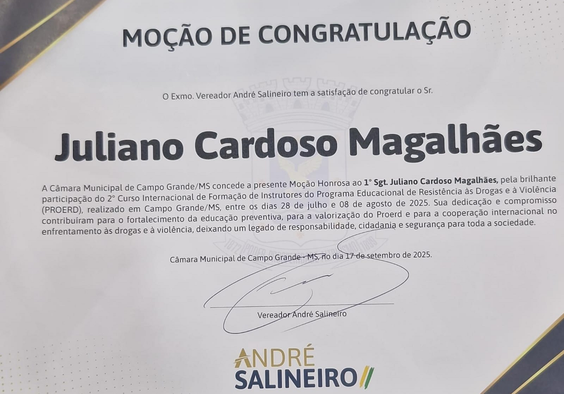 Sargento Magalh&atilde;es recebe mo&ccedil;&atilde;o honrosa por curso internacional do PROERD