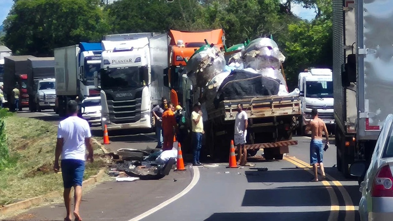 Caminhoneiro que morreu em acidente em Paranaíba tinha 49 anos