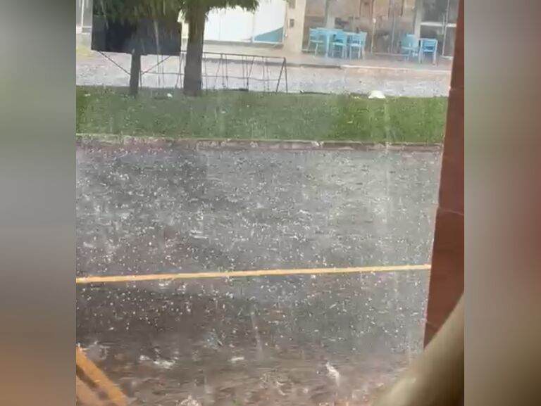 Chapadão do Sul: chuva de granizo durou 10 minutos na manhã desta quarta-feira