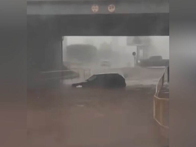 Tempestade de granizo e chuva de 100 milímetros causam alagamentos em Chapadão do Sul