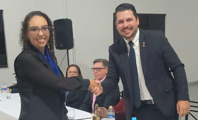 Nova regra do Bolsa Fam&iacute;lia limita perman&ecirc;ncia de quem aumentou renda