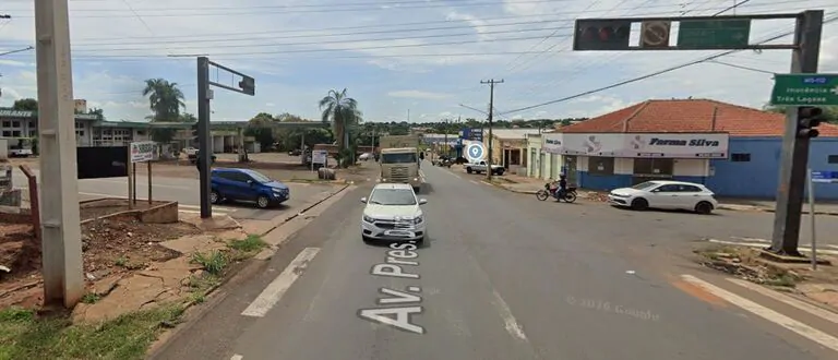 Alerta de perigo por derramamento de sebo em vias de Cassil&acirc;ndia