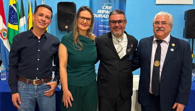 Prefeitura de Cassil&acirc;ndia anuncia kit escolar com t&ecirc;nis, mochila e uniforme completo