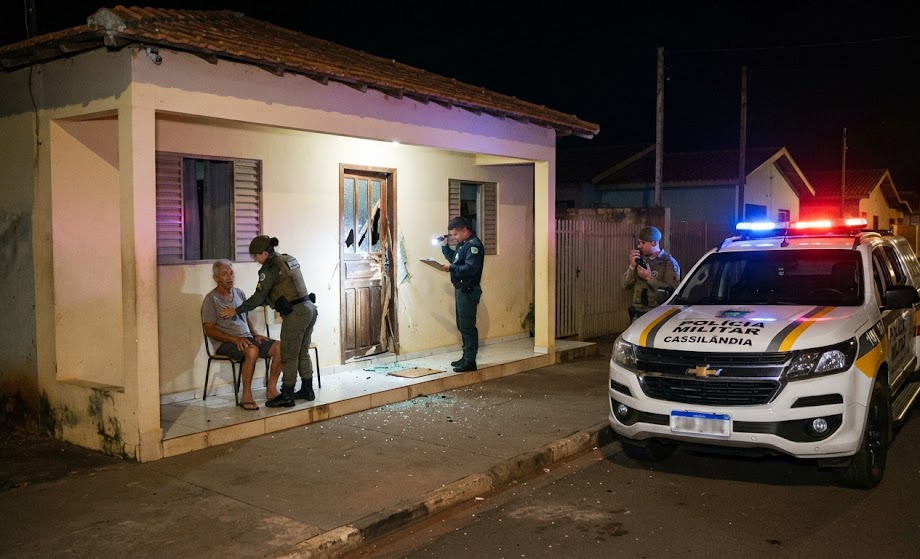 Idoso de 87 anos é vítima de assalto à mão armada